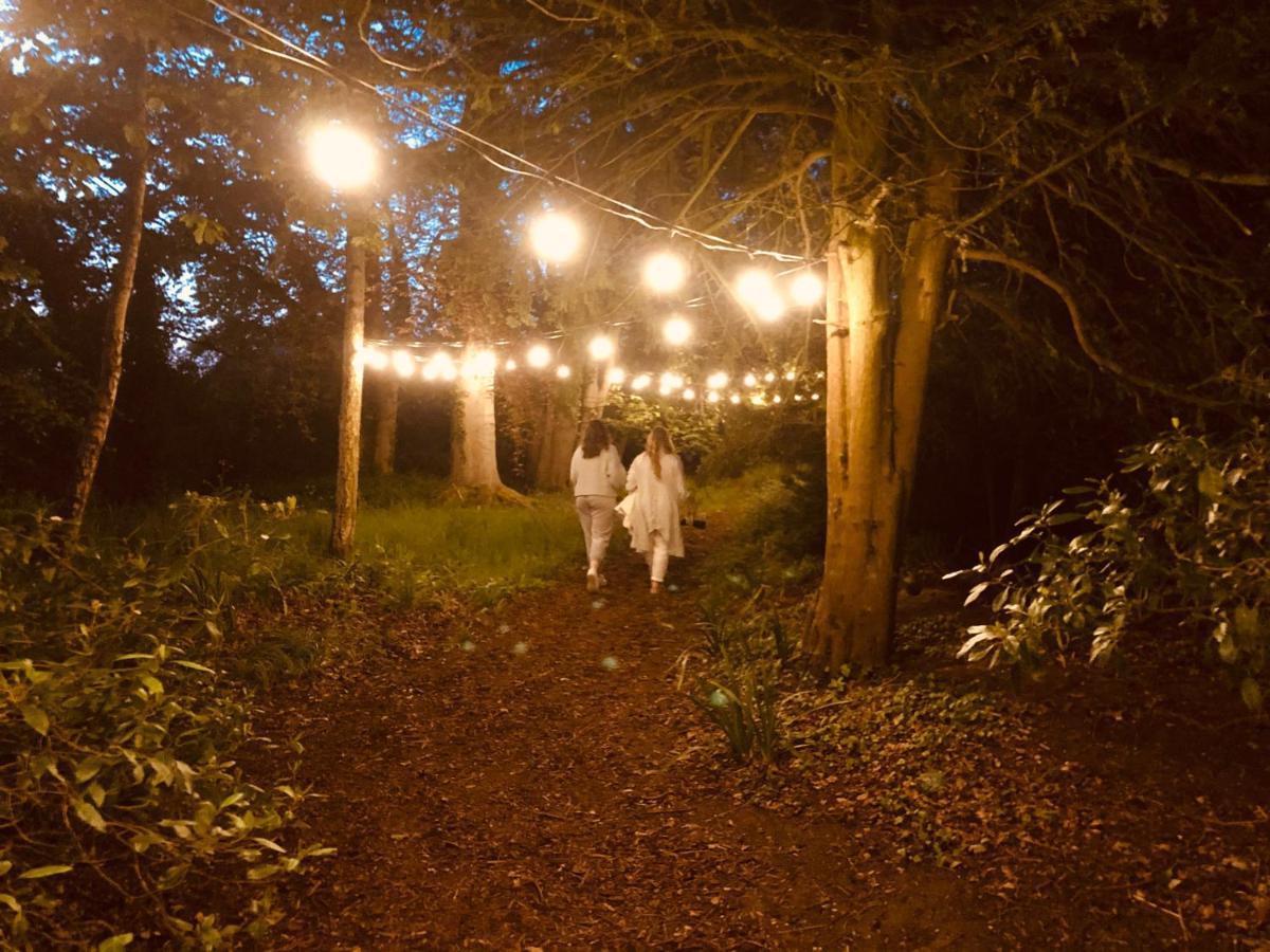 Somerleyton Meadows - The Hideaway Hut & Hot Tub Herringfleet Exterior foto